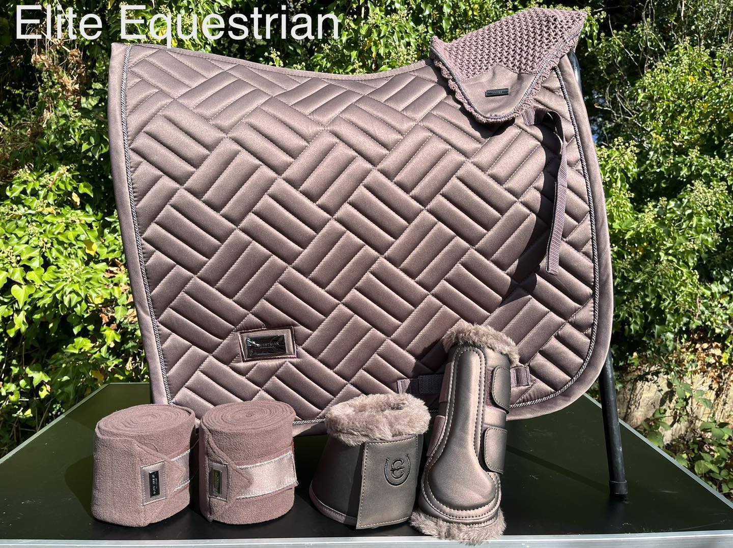 Equestrian Stockholm: Riding Wear & Accessories - Unique Designs