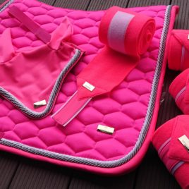 Horss Neon Pink Dressage Cob Matchy Set
